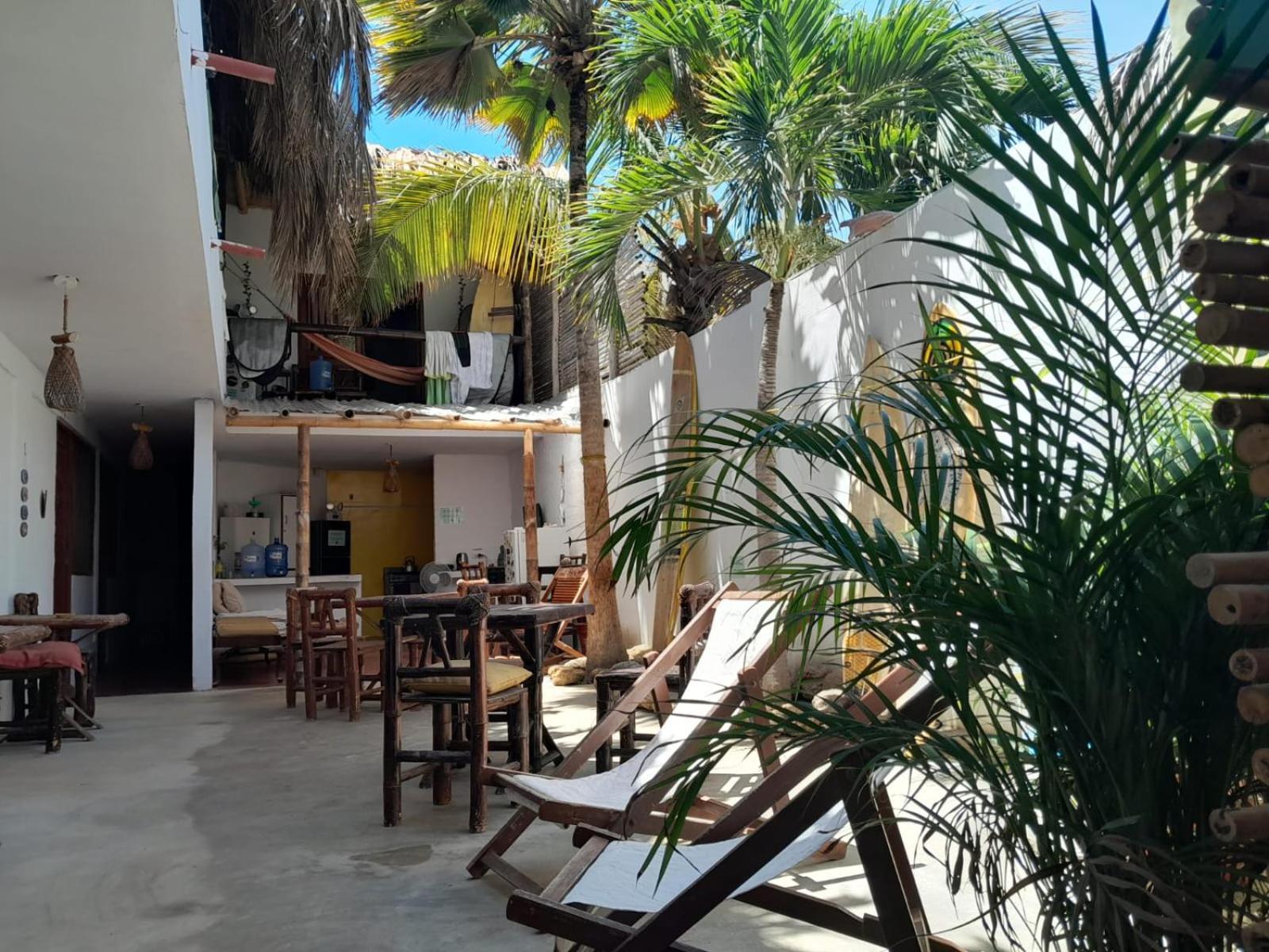 Casa Mancora Guesthouse エクステリア 写真